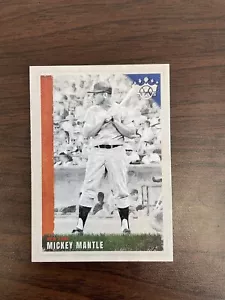 2022 Panini Diamond Kings Baseball Mickey Mantle #8 - Picture 1 of 2