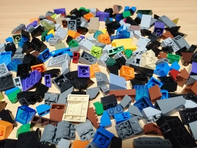 LEGO Großes Konvolut Schrägsteine viele Farben / Dachsteine und Inverse Sammlung - Bild 1 von 4