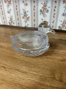 MARTHA STEWART CLEAR DUCK GIBSON COVERED DISH ON NEST~NEW~5 x 4~ - Picture 1 of 5