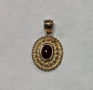 Ovaler Rubin Cabochon Anhänger ~ natürlicher & echter Edelstein ~ 14K Gelbgold - Bild 1 von 8