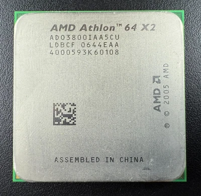 AMD Athlon 64 X2 3800+ ADO3800IAA5CU 2GHz 2 x 512KB Socket AM2 65W Processor - Image 1 of 3