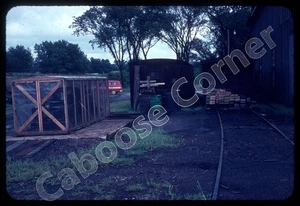 Bevier and Southern Railroad Roundhouse Missouri 8/63 35 mm Dia (6742) - Bild 1 von 3