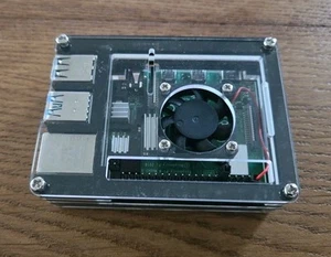 Raspberry Pi 4 B 4GB & Case mit Lüfter - Bild 1 von 3