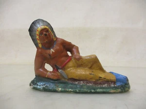 x-30823 DDR Masse Hohlguss Indianer, mit leichten Farbschäden - Bild 1 von 6