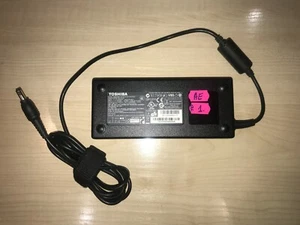 Toshiba Original Netzteil Ladegerät ADP-120ZB 120W 19V PA3717E-1AC3 NEU - Bild 1 von 3