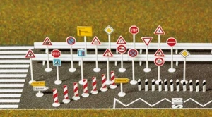 Busch 6027 - 1/87/H0 Traffic Signs Set - New - Picture 1 of 1