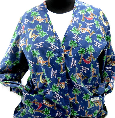 Day After Christmas Santa Rudolph Scrub Top Lab Coat Nurse Dental Snaps Womens S - Image 1 of 4