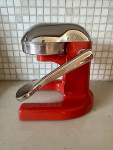 Spremiagrumi Manuale Cromato e Rosso Bar Cocktail Arredamento Cucina Retrò Home Decor - Foto 1 di 4