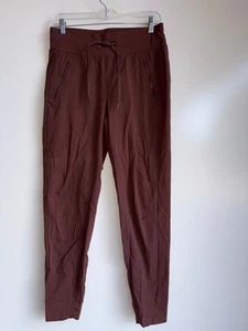 Athleta Trekkie North Jogginghose Größe 6 Tall braun {#405726} - Bild 1 von 11