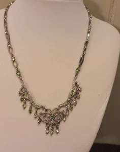 VCLM HALSKETTE SILBERFARBEN LIMETTENGRÜN ZÜGELSTEINE CHOCKER 14" VERSTELLBAR SCHÖN - Bild 1 von 7