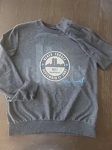 9/11 Memorial Crewneck Sweatshirt Adult Unisex, Heather Charcoal Size Medium - Picture 1 of 1