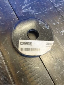 Genuine Paccar Front Engine Bushing K066-404 - Picture 1 of 3