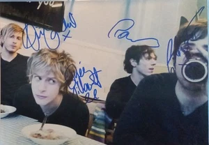 Delays English indie band incl. Greg Gilbert† 2021 autograph signed 8"x12" photo - Picture 1 of 1