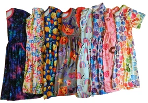 Paquete de Vestidos de Seda Leche para Niñas Talla 7/8 Planetas Halloween Donuts Corazones más - Imagen 1 de 3
