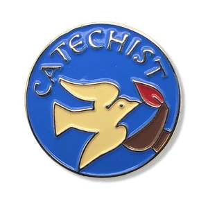 Terra Sancta Catechist Enamel Round Lapel Pin Catholic Faith - Picture 1 of 5