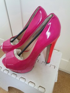 cerise coloured shoes