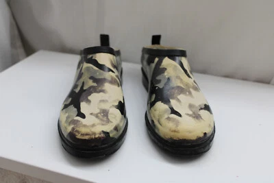 GARDENERS HERITAGE GARDEN CLOGS Shoes Camo Women Size 9 Black Green Gray - Image 1 of 4