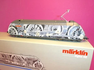 *MÄRKLIN H0 37637 digital: "Swiss Collection" Re460 042-5 SBB E-Lok - Bild 1 von 8