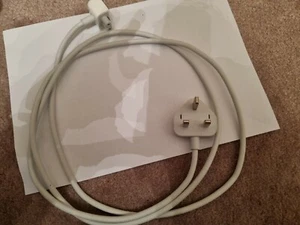 NEW APPLE (GENUINE) 05 B622 - 0168 3A 250V Extension plug - Picture 1 of 1
