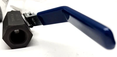 NIBCO 1/2", 2000 PSI WOG, CARBON STEEL BALL VALVE T580CSR25