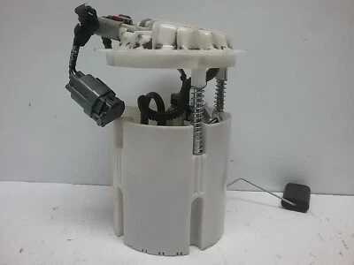 2011-2014 Chrysler 200 Fuel Pump Assembly 68081087AB (3.6L 6 Cylinder) - Image 1 of 4