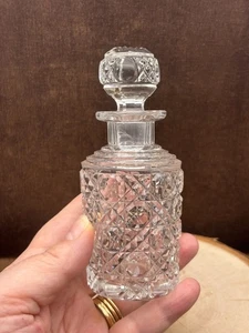 Antikes mögliches Baccarat (?) 5" Parfüm Flakon geschliffenes Glas klar Schminktisch - Bild 1 von 16