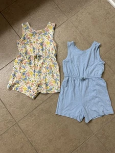 Girls Size 5t Old Navy Rompers - Picture 1 of 4