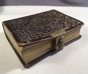 Civil War era Empty CDV Photo Albums Holds 30 CDV or TINTYPES Antique Vintage - Picture 1 of 10