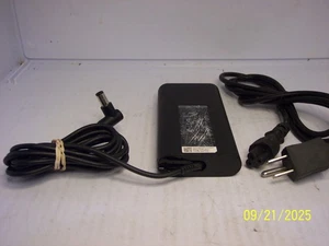 Original Dell 90W 19,5V Laptop Netzteil Ladegerät HA90PM180 - Bild 1 von 3
