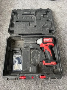 Milwaukee Schlagschrauber Tragetasche kabellos 18V M18BLID kompakt nur Gehäuse  - Bild 1 von 6