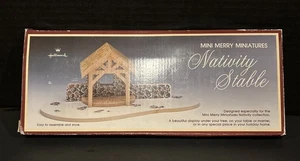 Vintage Punze Krippenstall 1988 für Mini Merry Miniatures Box Holz Weihnachten - Bild 1 von 2