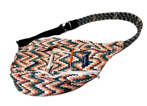 KAVU Rope Sling Bag Multicolor Crossbody Chevron Pattern - Picture 1 of 9