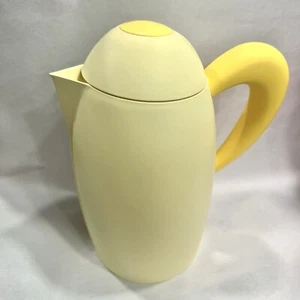 GUZZINI - “Tobia” Caraffa Termica in Acrilico Italiano + Vetro Giallo Pastello - Foto 1 di 7
