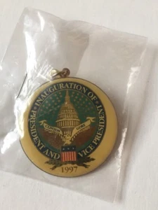 Vintage 1997 President Bill Clinton Inauguration Inaugural Seal Keychain Al Gore - Picture 1 of 4