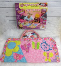 DOODLE BEAR Original Stylin Mat & Tote Bag INCLUDES 5 MARKERS & BOX 2005 Draw 