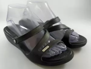 Sandalia Crocs Patricia para mujer talla 7 cuña baja deslizable chanclas zapato de goma negro - Imagen 1 de 9
