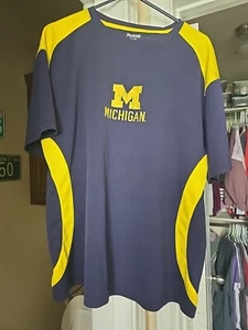 University Of Michigan Wolverines Football Baseball Basketball XL Wicking Shirt - Bild 1 von 4