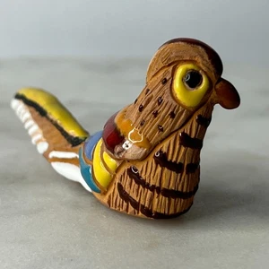 Casals Perù statuina uccellino colorato argilla terracotta artigianale firmata 3" vintage - Foto 1 di 8