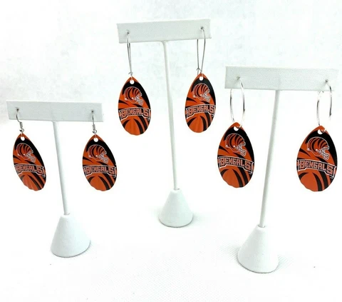 NFL Cincinnati Bengals Team Logo Women’s Vintage Teardrop Spinner Earrings Cover