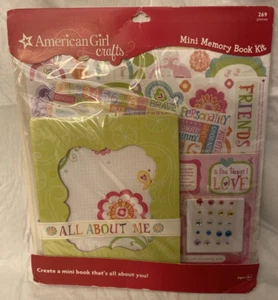 Kit artesanal de mini libro de memoria American Girl 266 piezas nuevo sellado 'Todo sobre mí' - Imagen 1 de 3