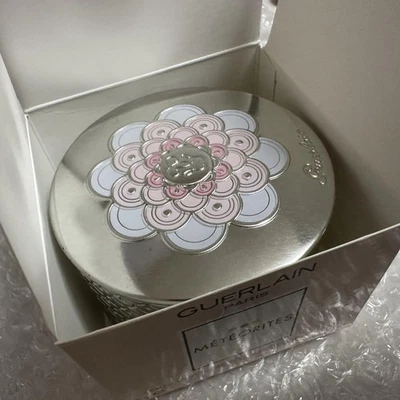 Guerlain Meteorites Medium Powder Highlighting Shading Cheek Brand new, unused - Image 1 of 4