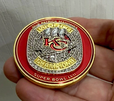 Kansas City Chiefs Super Bowl Champs Policía Seguridad Desafío Moneda Anillo Mahomes Foto 1 de 4