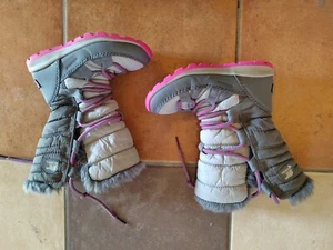 *SOREL Stiefel Schuhe Winter Gr.29 Mädchen STERNE - Bild 1 von 3