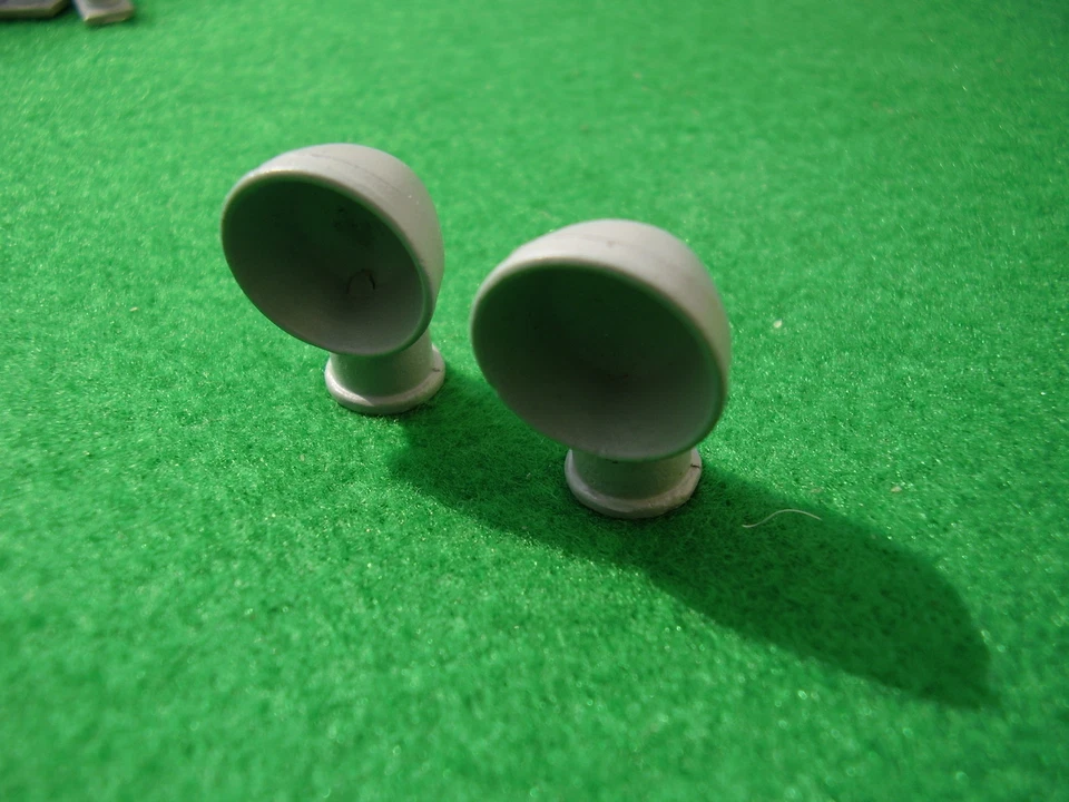BATTLECRAFTS Cowl Vents. 15mm x 22mm. Model Boat Fittings.