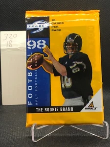 1998 Score Football unopened pack Sealed - (1) Pack - Not Searched - Picture 1 of 2