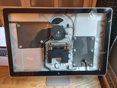  Apple Cinema Display A1267 Backcover Chassis Glass and Stand - Excellent  - Bild 1 von 4