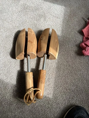 Par modelador de madera ajustable de árboles de zapatos vintage grande de madera Foto 1 de 3