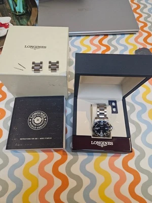 Reloj de cuarzo de lujo para hombre Longines Hydroconquest esfera negra acero inoxidable Foto 1 de 4