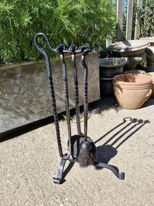 Vintage Metal Antique Rams Head Crafted Fire Companion Set - Picture 1 of 3