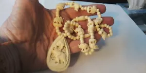 Vtg Carved White Elephant Pendant Necklace - Picture 1 of 9
